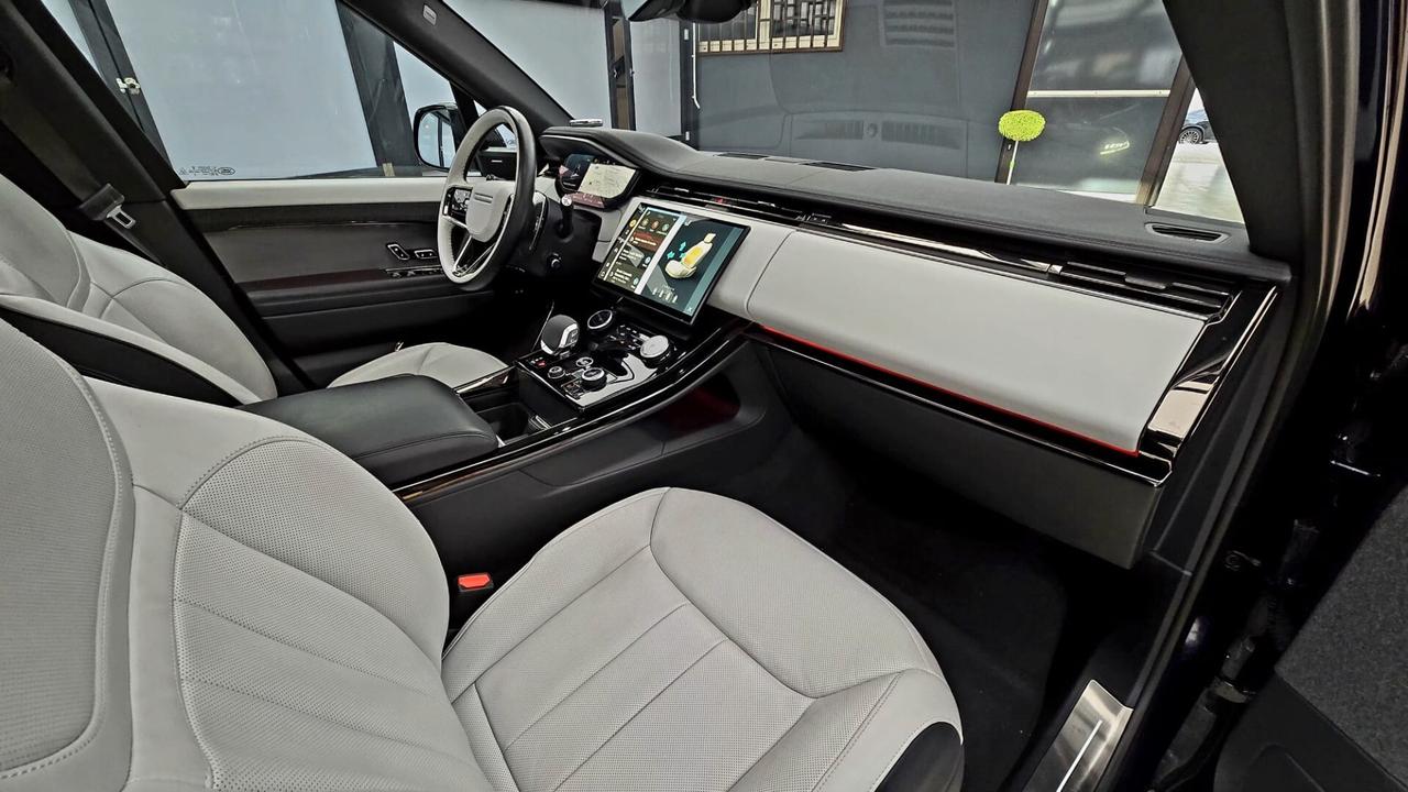 RANGE ROVER SPORT 3.0d i6 MHEV 300cv DYNAMIC SE AWD