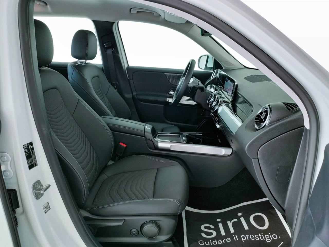 Mercedes-Benz GLB - X247 2023 - GLB 180 d Progressive Advanced auto