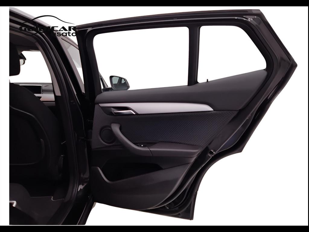 BMW X2 F39 - X2 sdrive18d auto