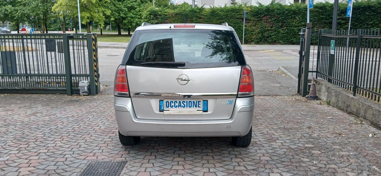 Opel Zafira 1.6 metano 7 posti neopatentati