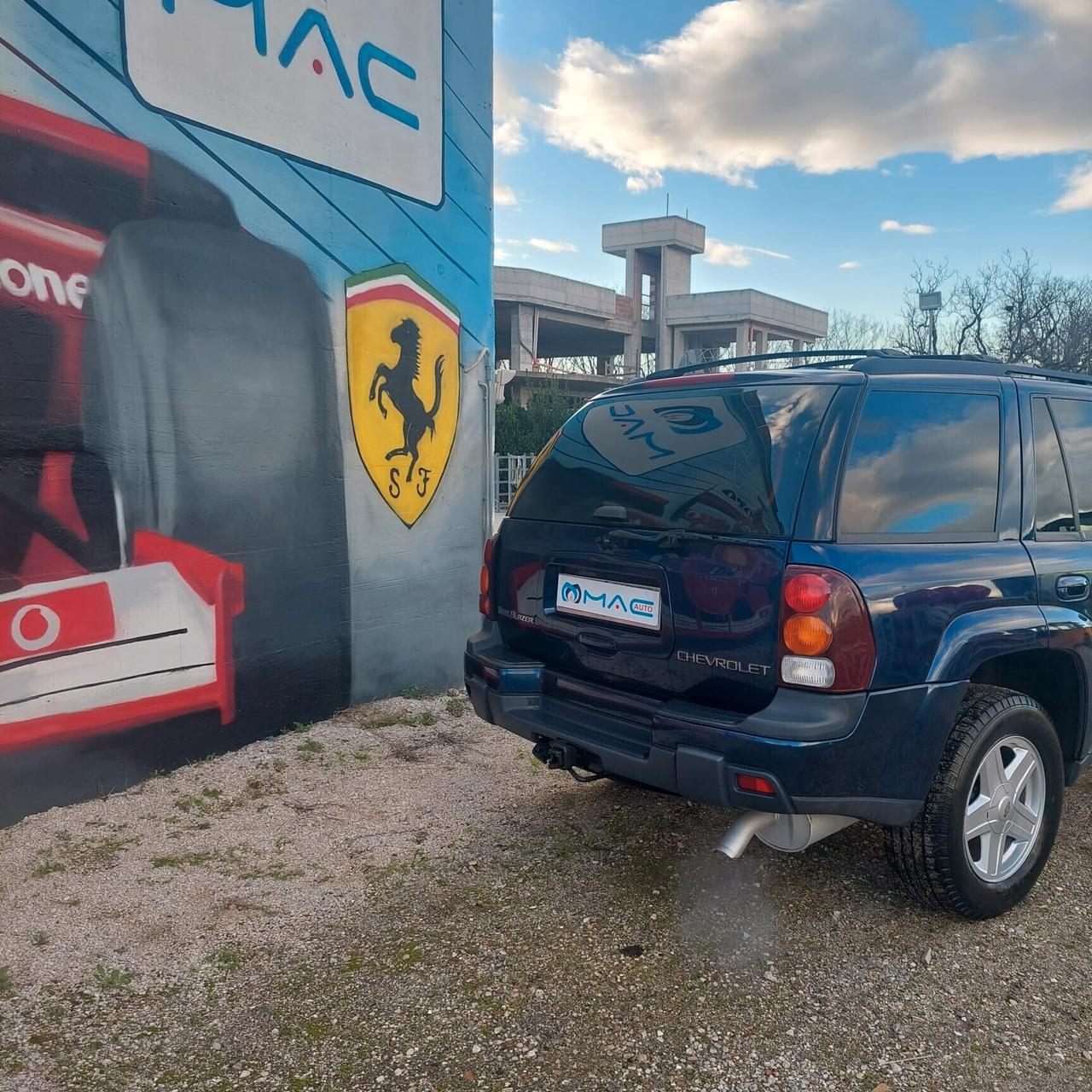 Chevrolet Trailblazer 4.2 L6 LTZ