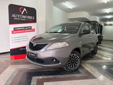 Lancia Ypsilon 1.2 69 CV 5 porte S&S Gold