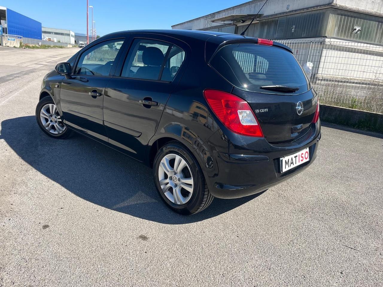 Opel Corsa 1.3 CDTI Club 141000 KM