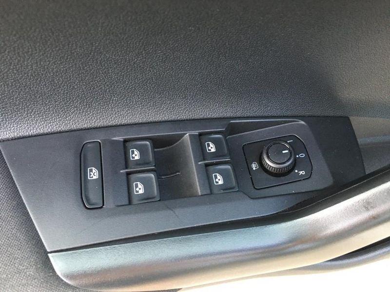 Volkswagen Taigo 1.0 TSI 95cv Life TAGLIANDO E GARANZIA INCLUSI