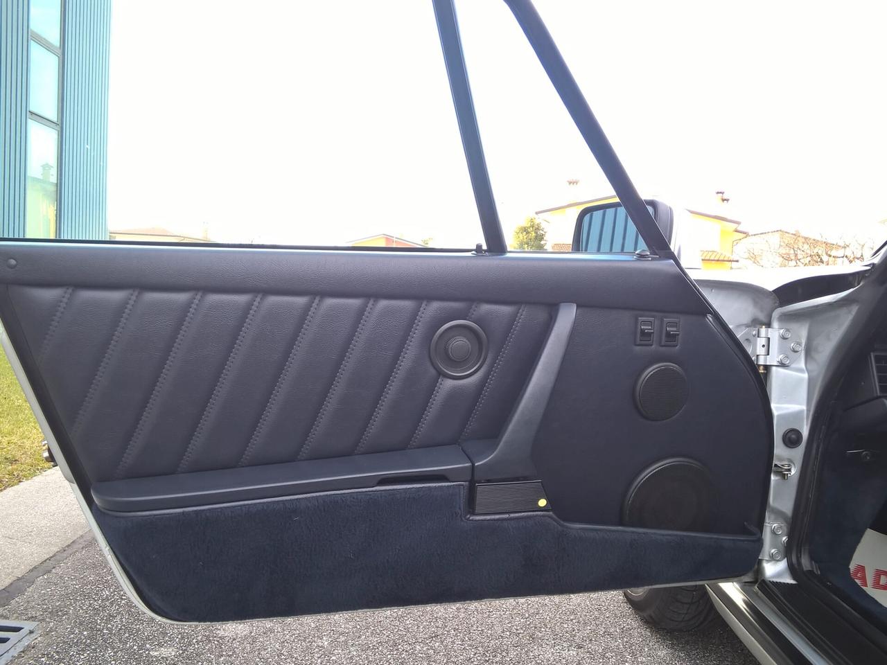 Porsche 911 Carrera 3.2 Coupé G50