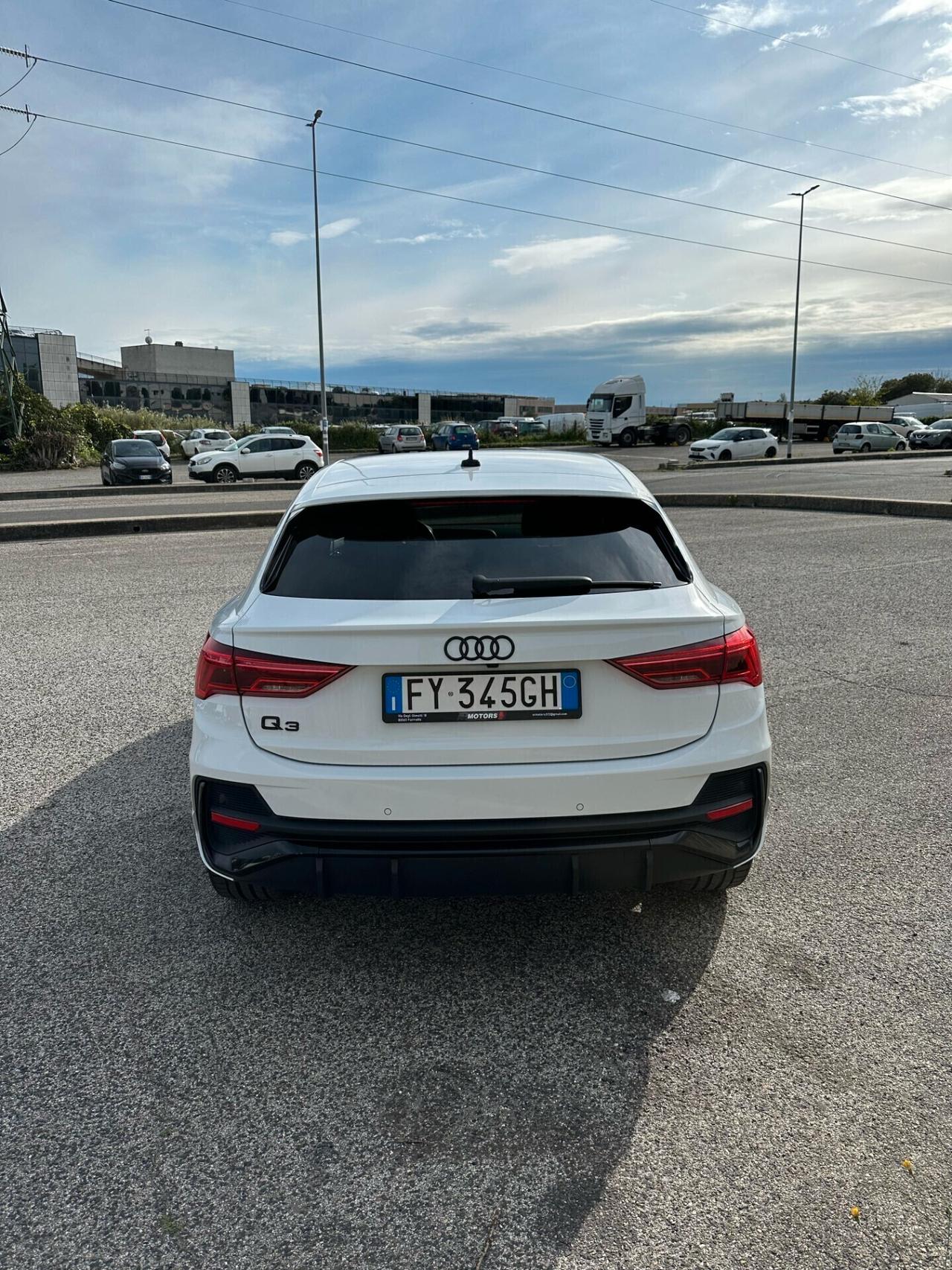 Audi Q3 35 TDI S tronic line edition