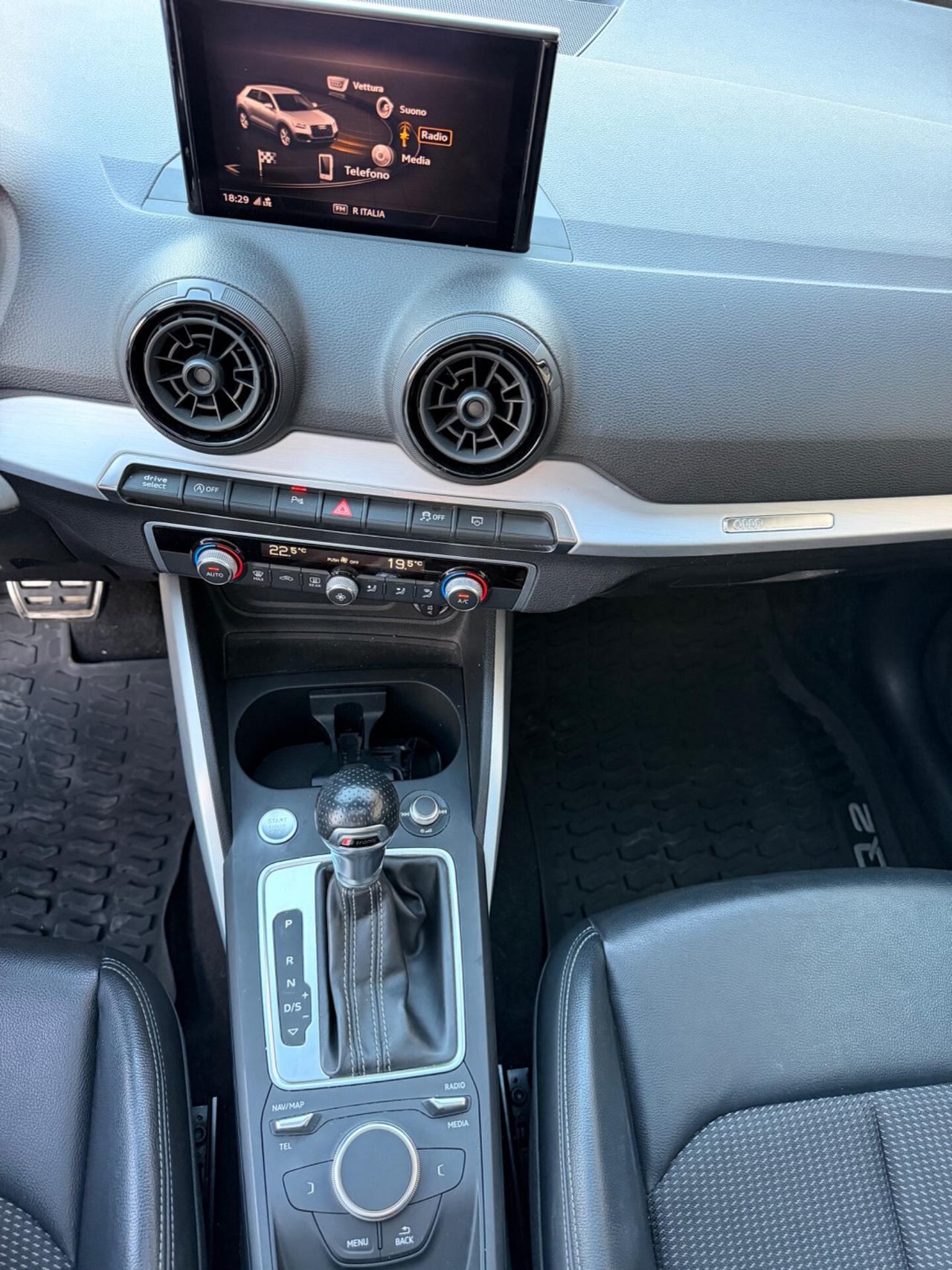 Audi Q2 1.6 TDI S tronic line Edition