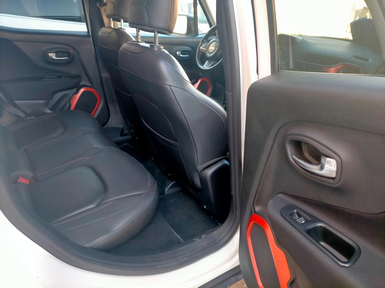 Jeep Renegade 1.6 MJT 105 CV business