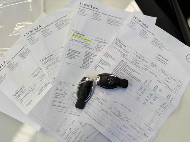 MERCEDES-BENZ CLA 200 shooting brake 200 d 4Matic Automatic Premium