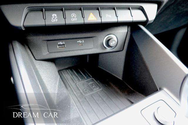 AUDI A1 CITYCARVER 35 TFSI S-TRONIC S-LINE PLUS