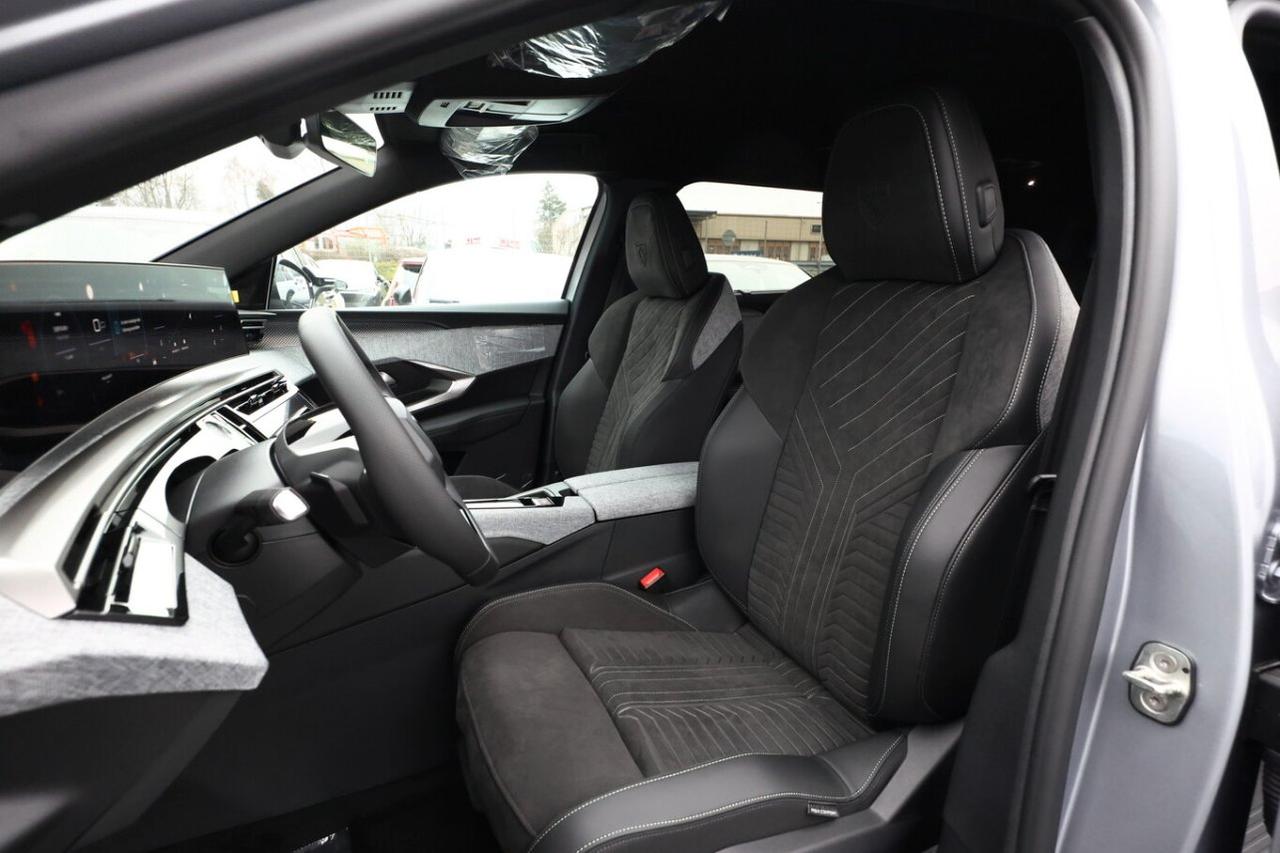 Peugeot 5008 1.2 hybrid GT 145cv 7p.ti e-dcs6 IN PROMO
