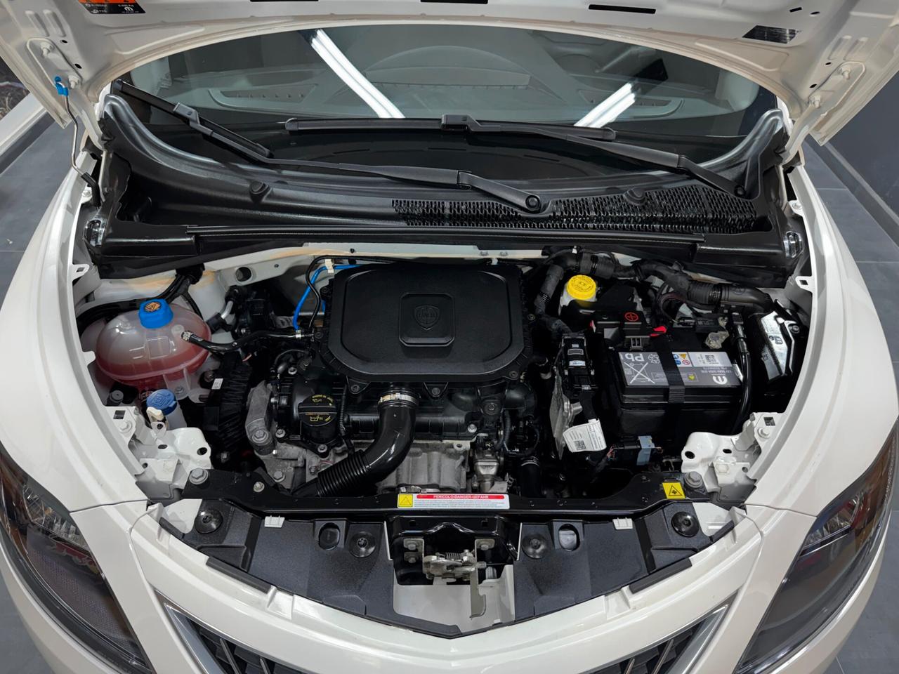 Lancia Ypsilon 1.0 FireFly 5 porte S&S Hybrid Gold