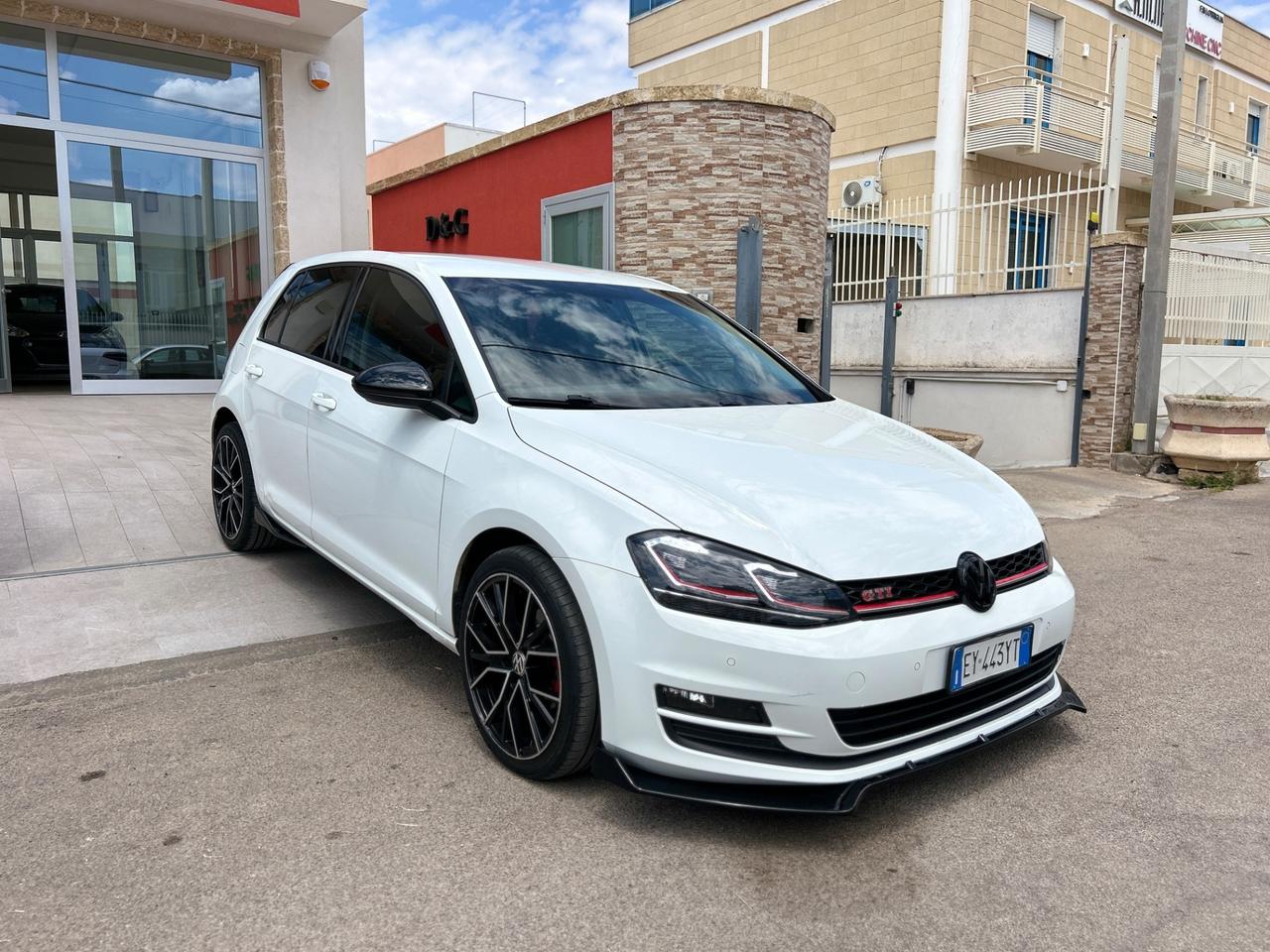 Volkswagen Golf 7 1.6 90 CV-2015-ALL. GTI-CIELO STELLATO