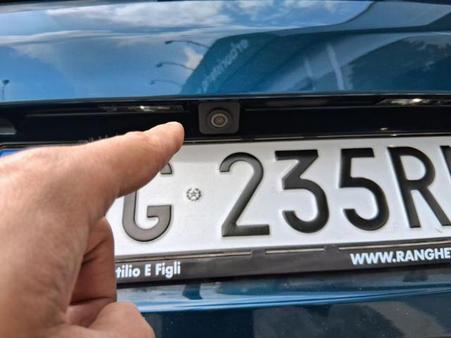PEUGEOT 3008 BlueHDi 130 S&S EAT8 Active Business