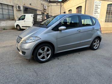 Mercedes-benz A 150 Benzina