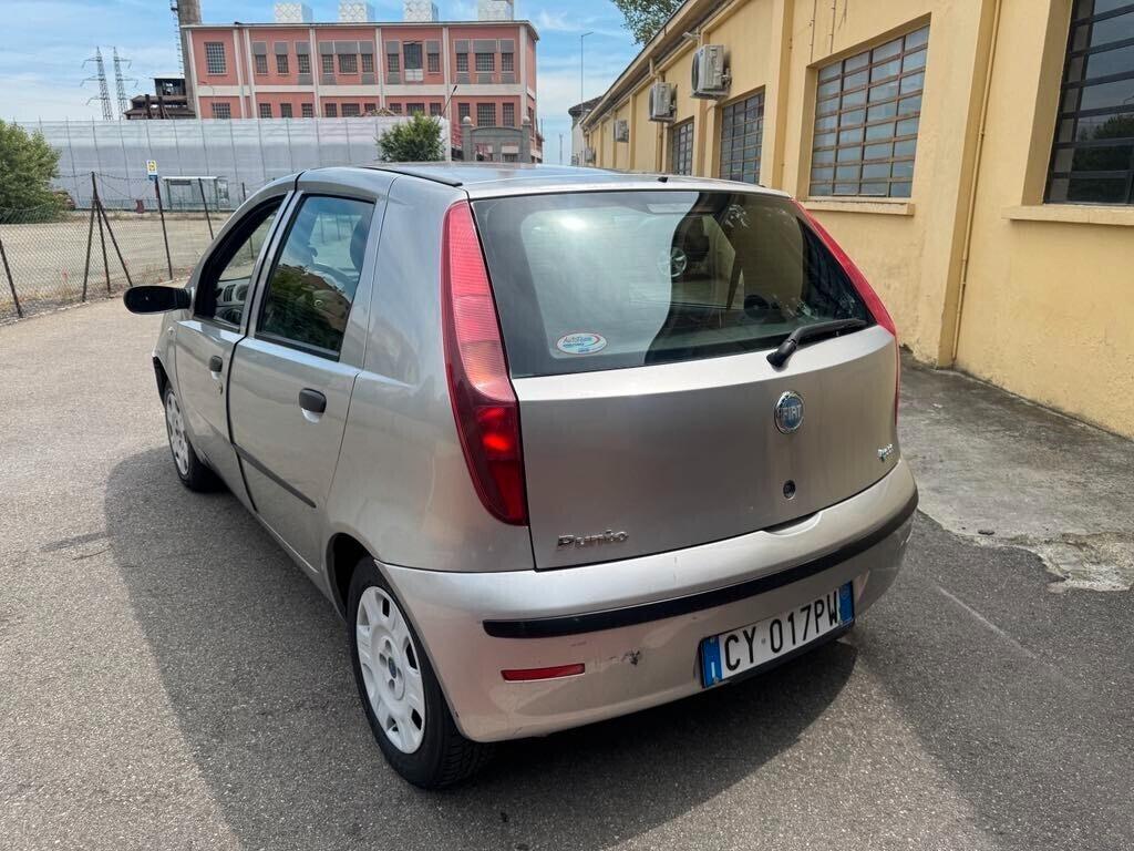 Fiat Punto 1.2 5 porte Active Natural Power