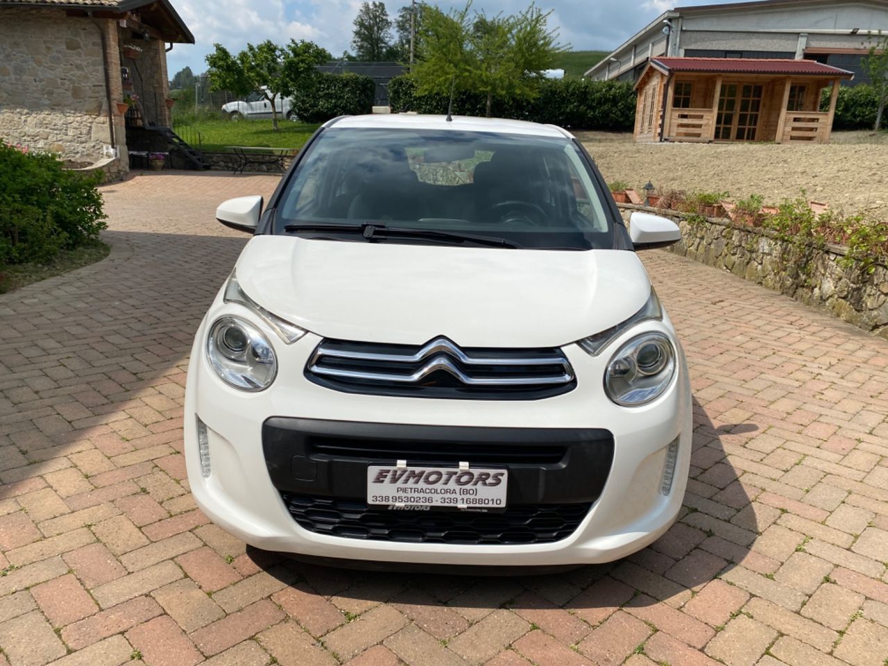 Citroen C1 VTi 68 5 porte Shine CAMBIO AUTOMATICO OK NEOPATENTATI - 06/2015