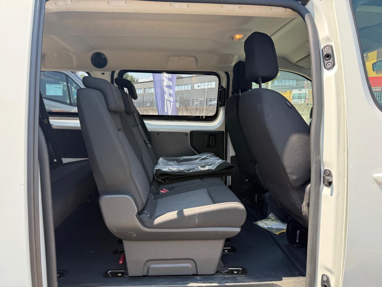 OPEL ZAFIRA LIFE / VIVARO 1.5 DIESEL 8 posti