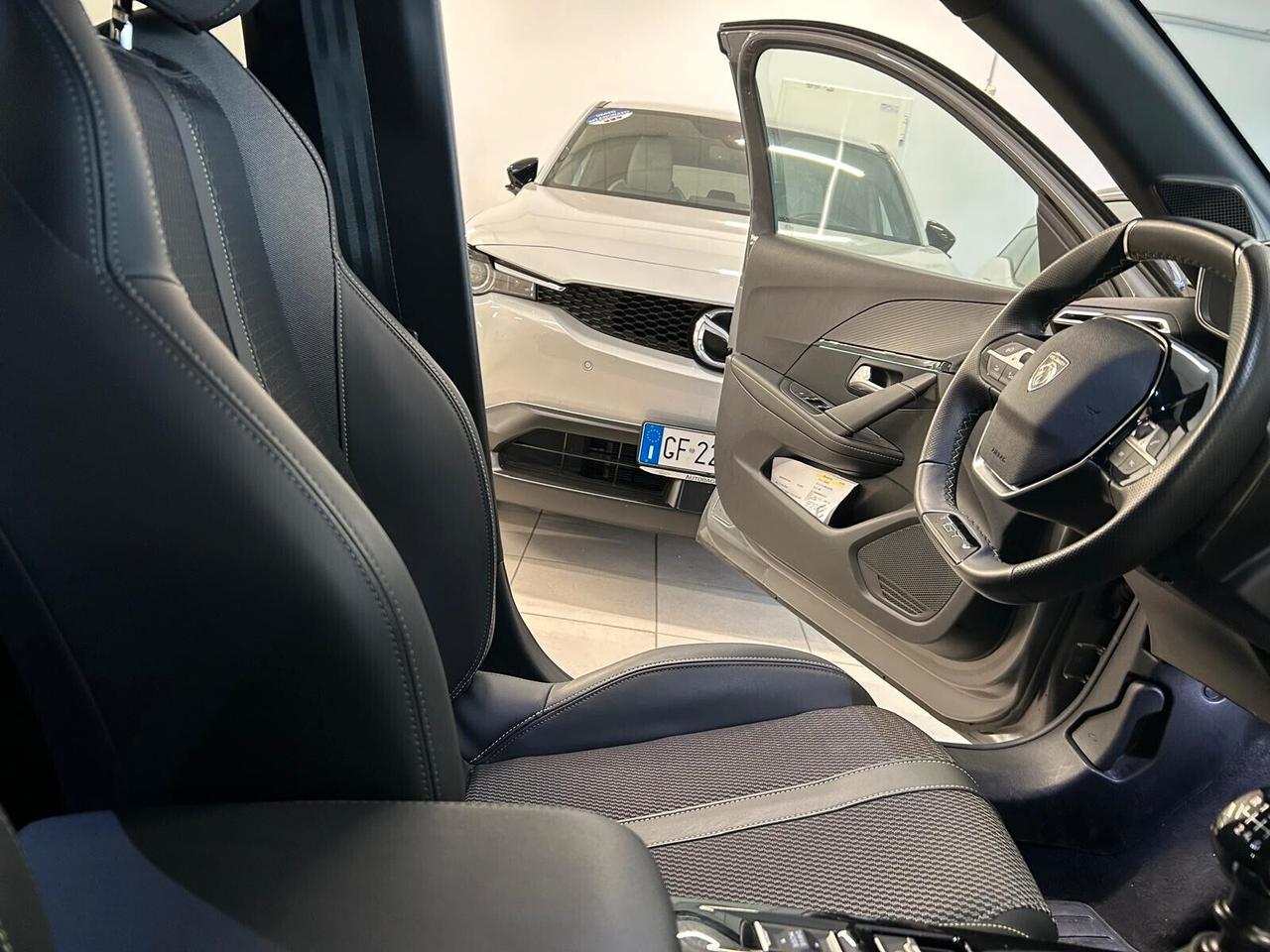Peugeot 208 GT PureTech 100 5 p. 6mt SPOTICAR