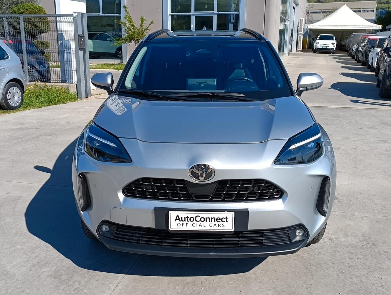 Yaris Cross 1.5 Hybrid 130 CV 5p. E-CVT AWD-i Lounge