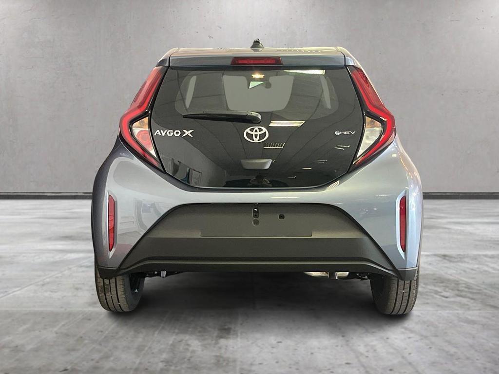 Toyota Aygo X 1.5 hybrid e-cvt