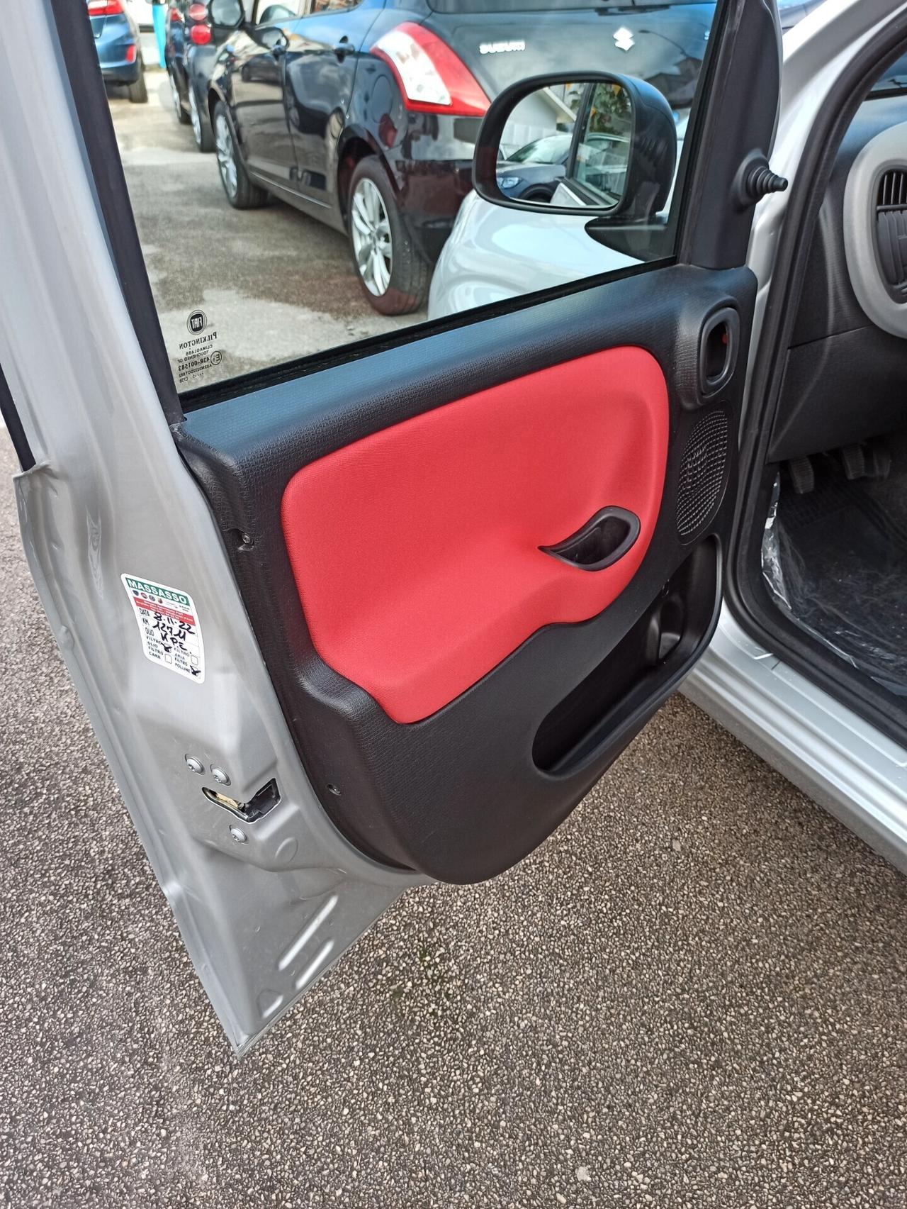 Fiat Panda 1.2 69 cv Easy Km. 21000 pari al nuovo!!!!!