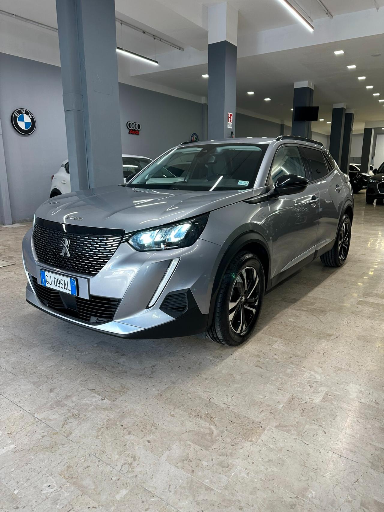 Peugeot 2008 BlueHDi 130 S&S EAT8 Allure Pack