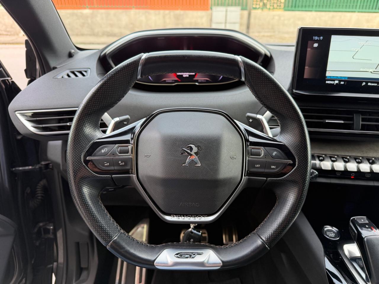 Peugeot 3008 BlueHDi 130 S&S EAT8 GT Pack