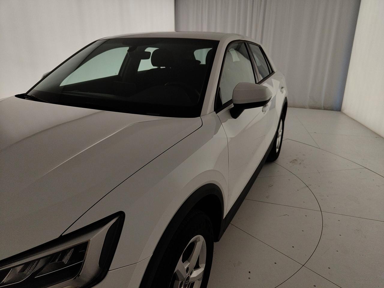 Audi Q2 30 TDI Business
