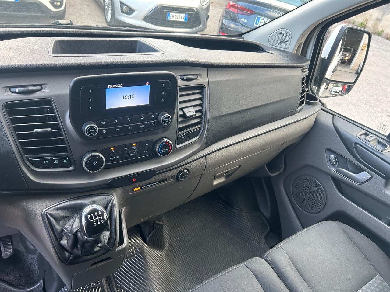 Ford Transit Custom 320 2.0 TDCi 9 Posti 2019