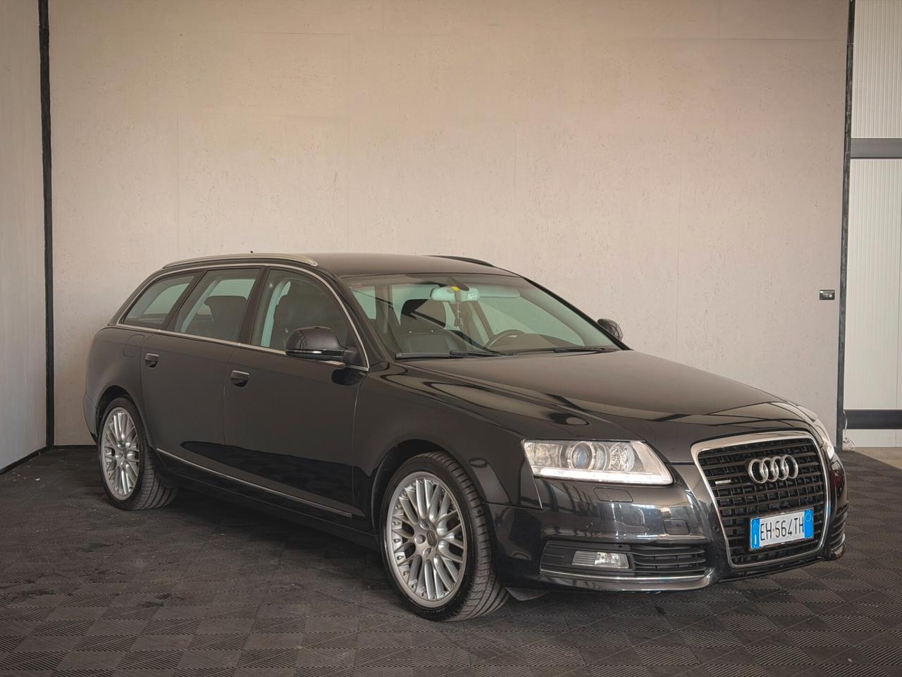 Audi A6 Avant 3.0 V6 TDI 240 CV QUATTRO - GANCIO A TRAINO