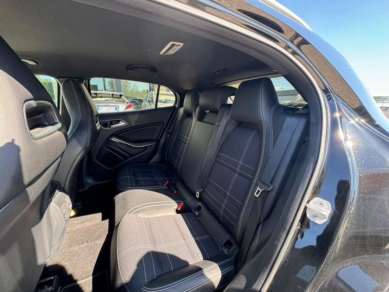 Mercedes-Benz GLA 200 CDI AUTOMATIC Premium