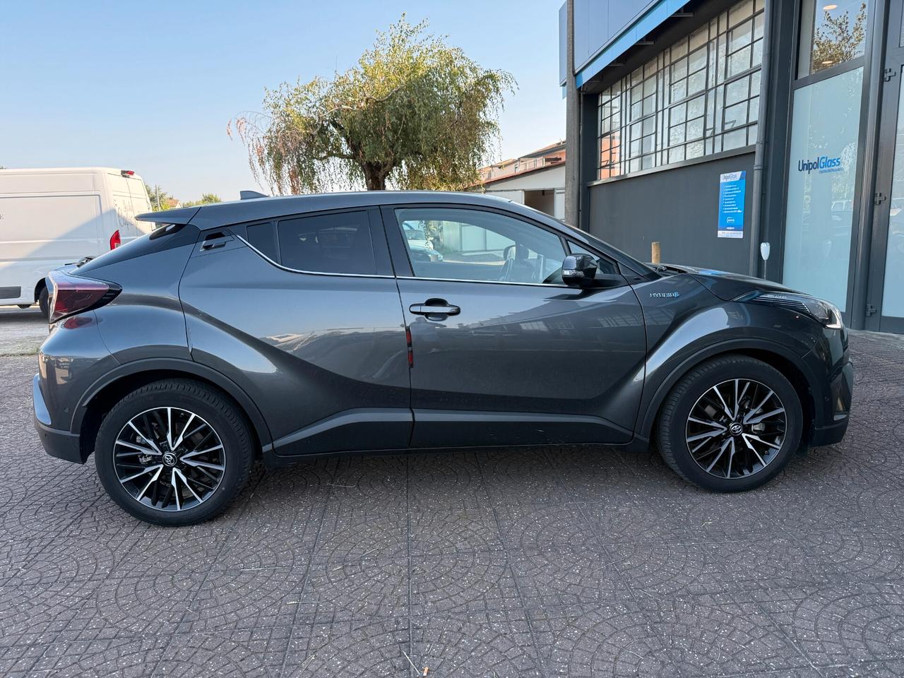 Toyota C-HR 1.8 Hybrid E-CVT Lounge