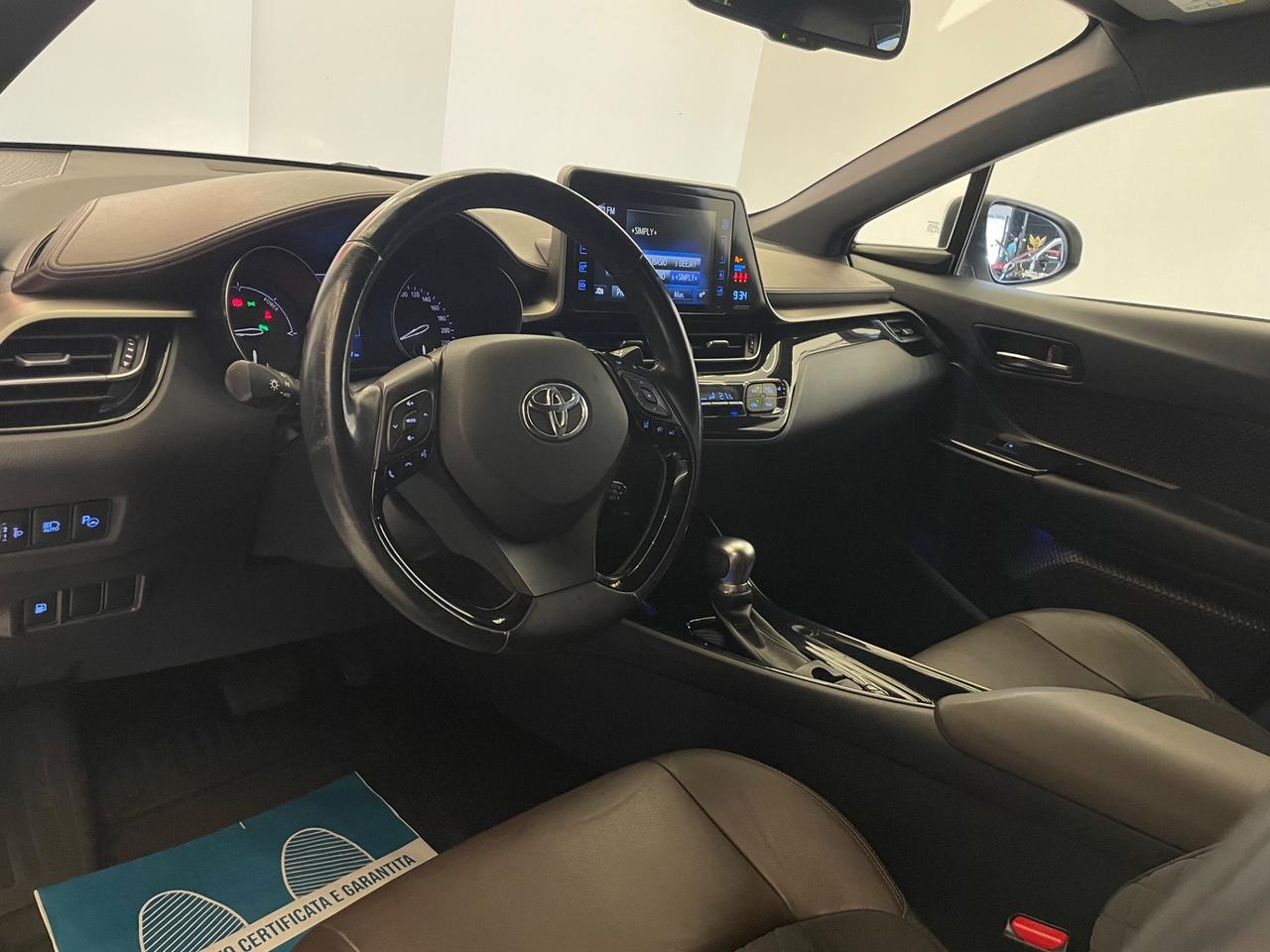 Toyota C-HR 1.8 Hybrid E-CVT Lounge