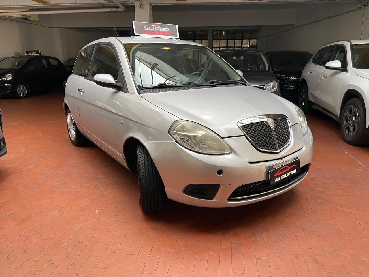 Lancia Ypsilon 1.2 Neopatentati Euro 4