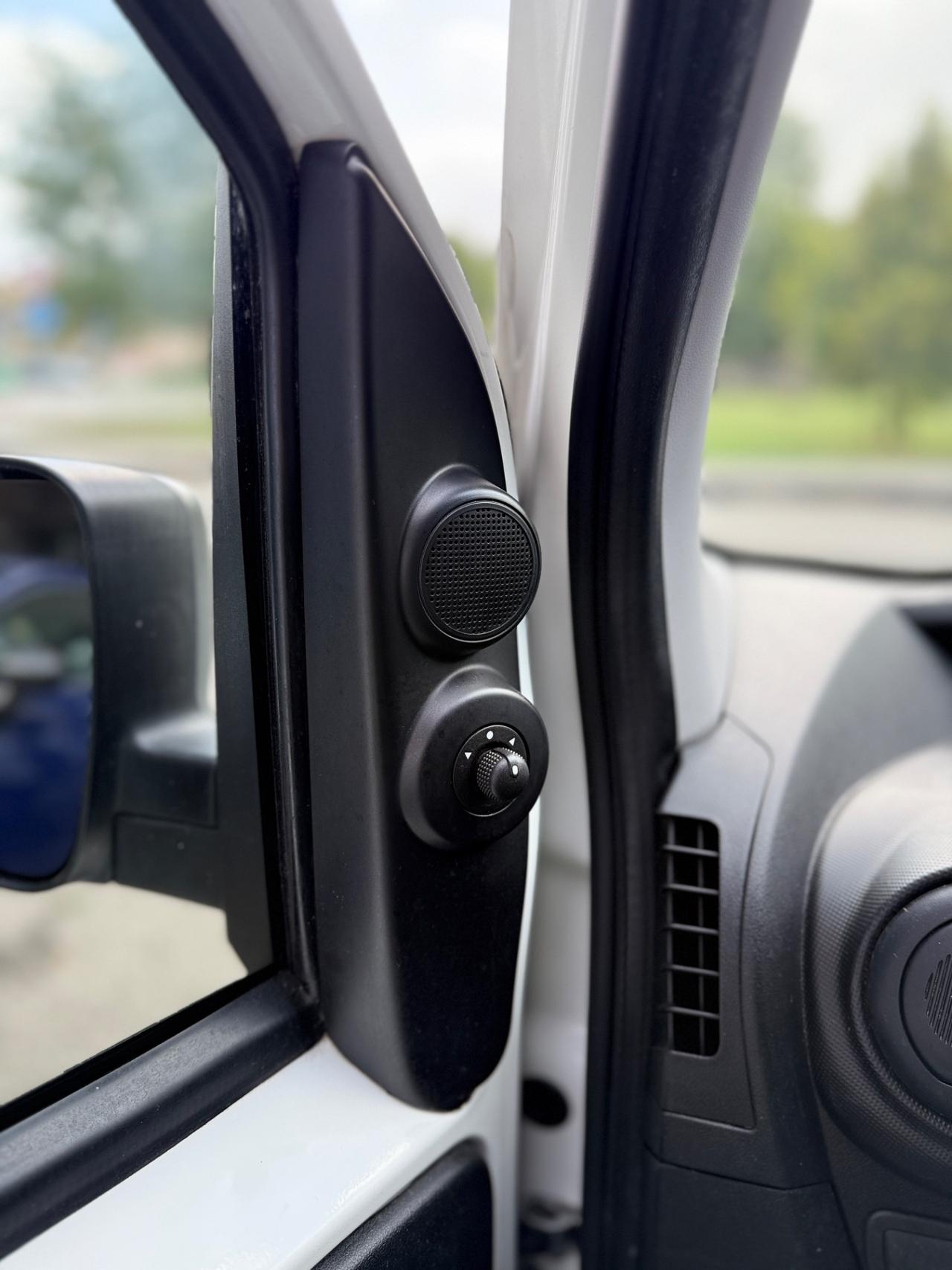 Fiat Fiorino 1.3 MJT 95CV Cargo SX