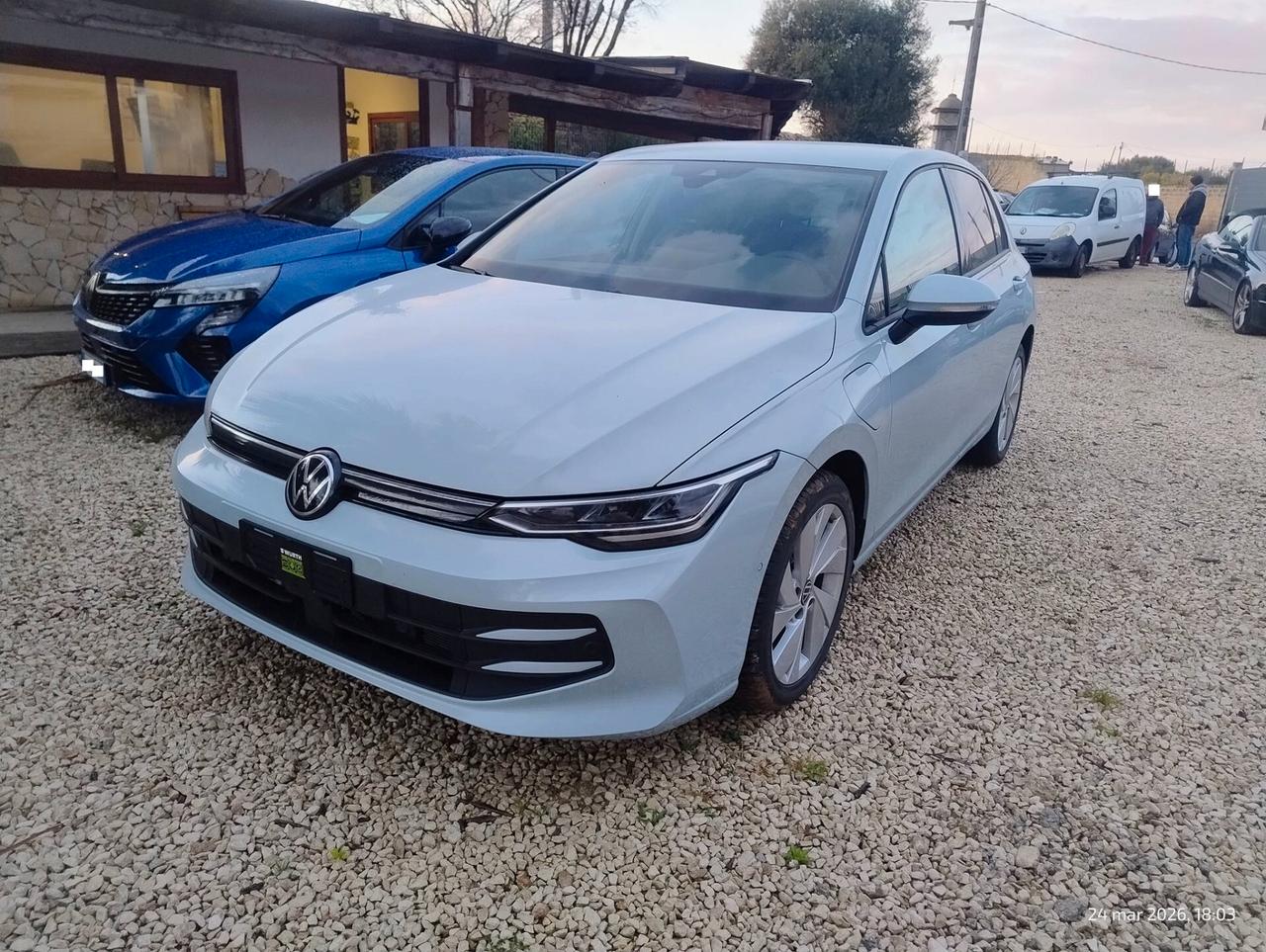 Volkswagen Golf 1.5 TSI eHybrid DSG Edition Plus