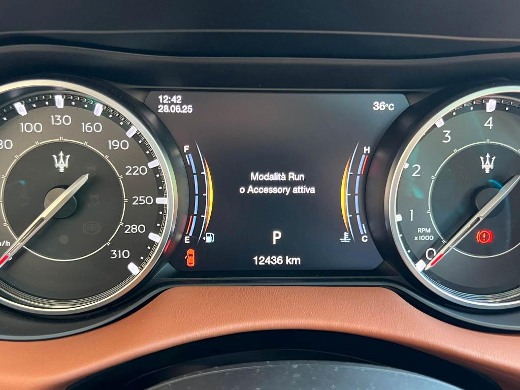Maserati Levante 2.0 mhev GT 330cv auto