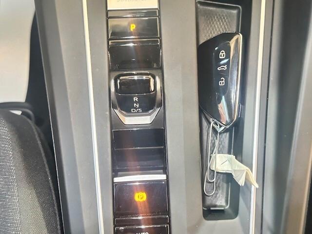 Volkswagen Golf 1.0 eTSI EVO DSG Life