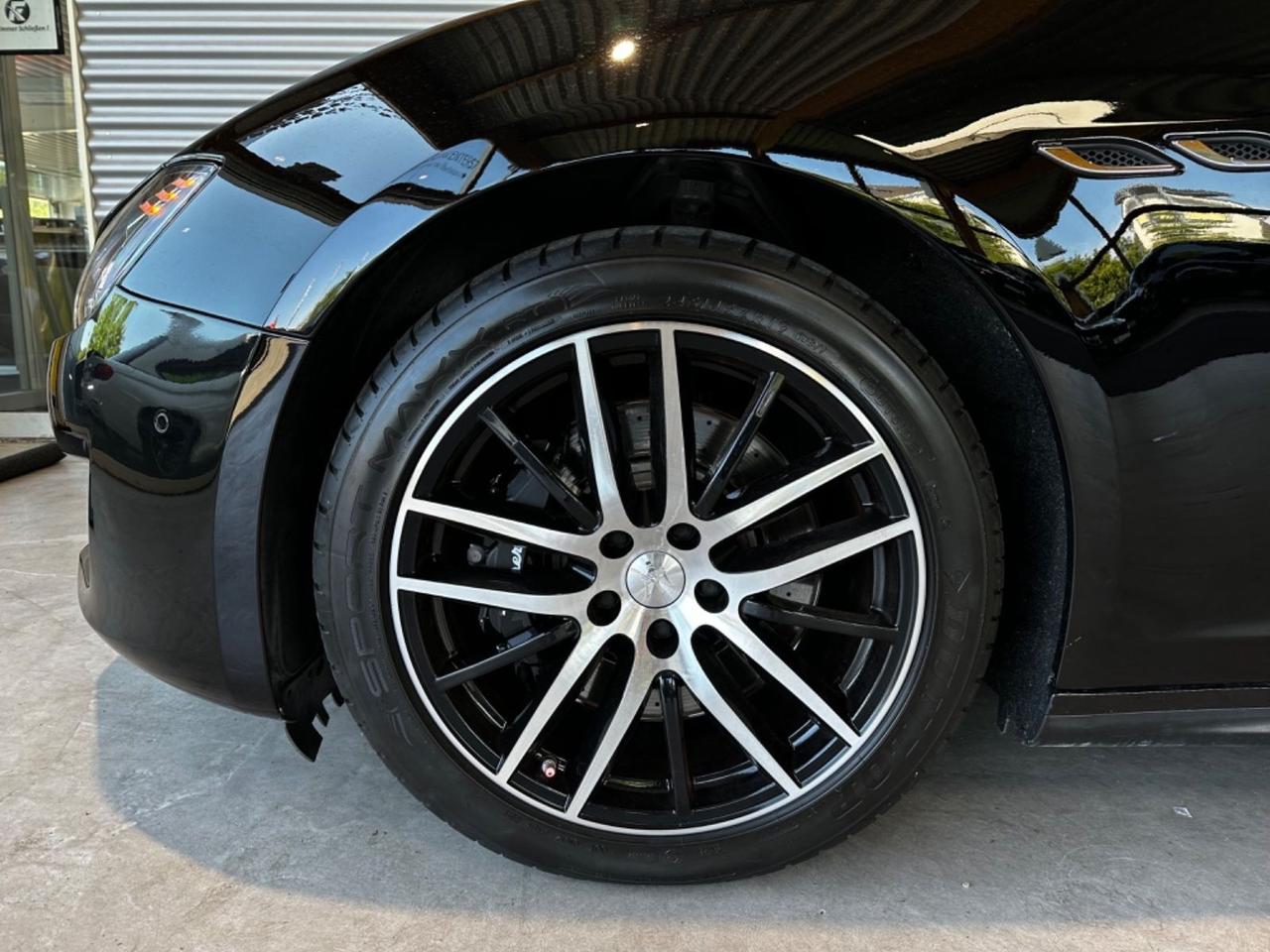 Maserati Ghibli V6 S Q4 410cv-BREMBO-TETTO-KEYLESS