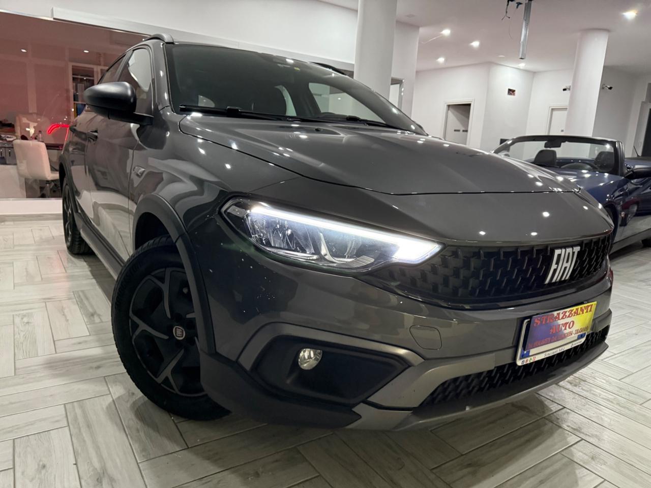 Fiat new Tipo 1.6 Mjt130cv 5P CROSS+FULL LED2022