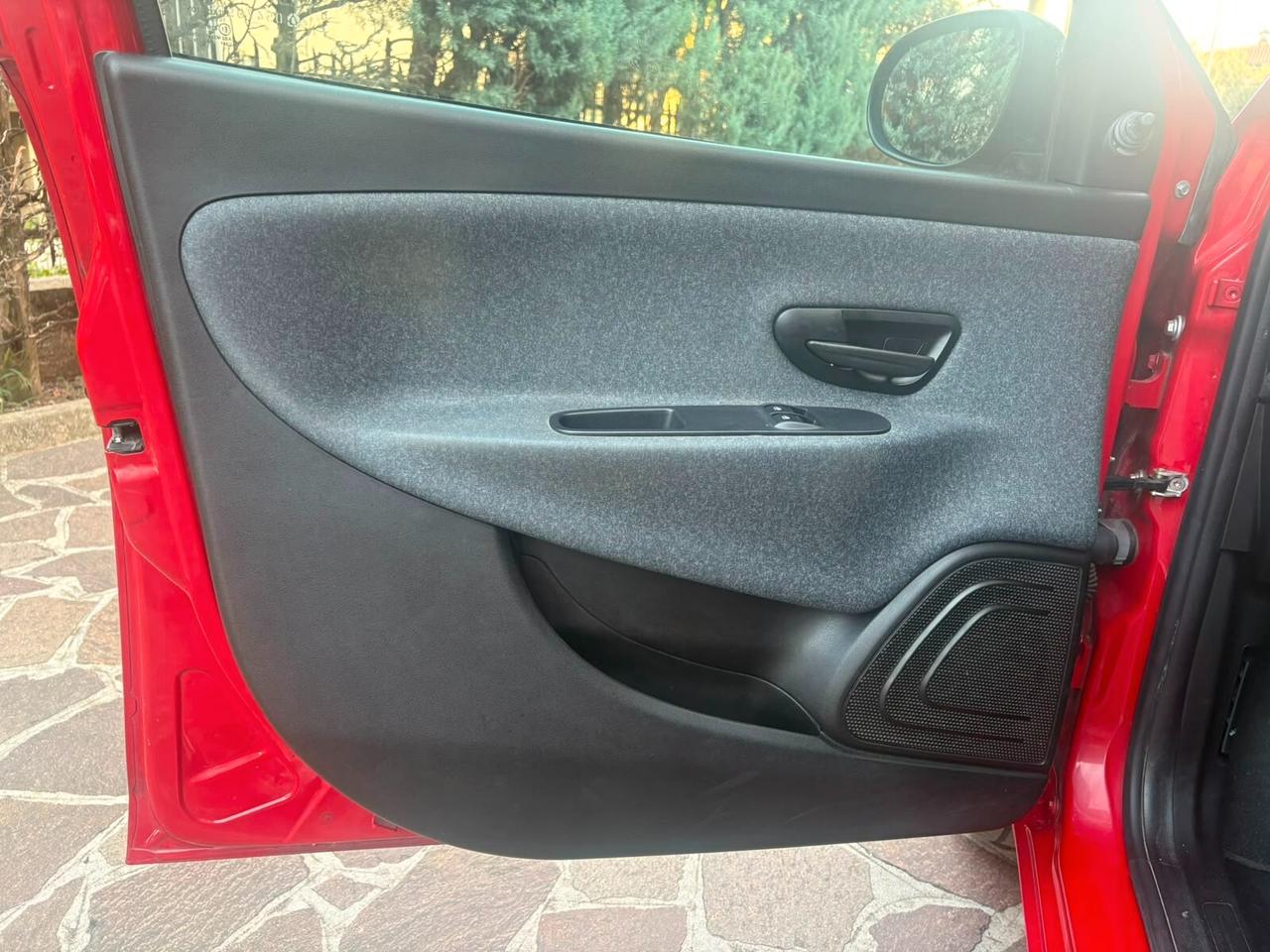 Lancia Ypsilon 1.2 69 CV 5 porte S&S Elefantino Blu