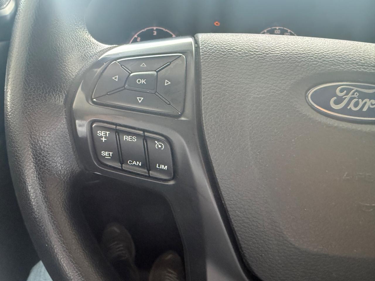 Ford Ranger 2.0 TDCi DC XLT 5 posti