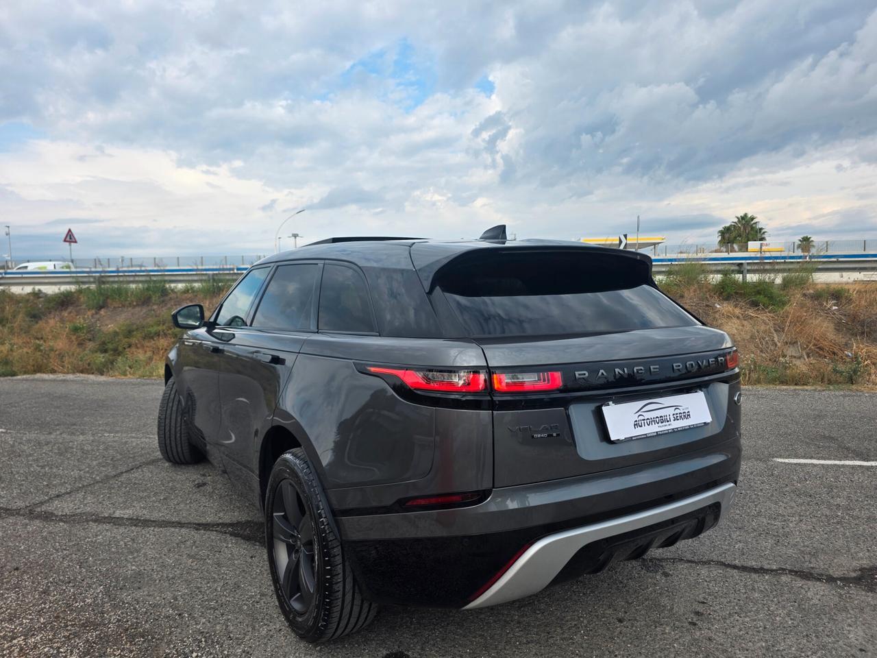 Land Rover Range Velar 2.0D I4 240 CV R-Dynamic
