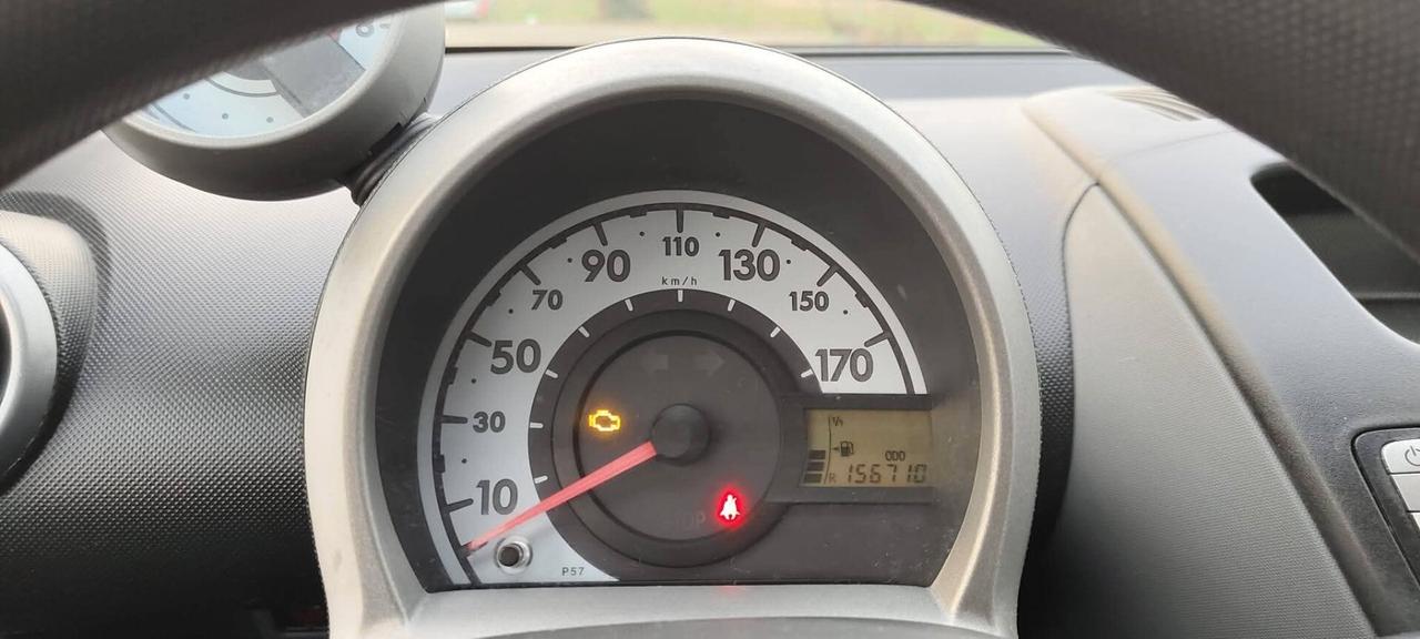 Peugeot 107 1.0 68CV 5p. Desir