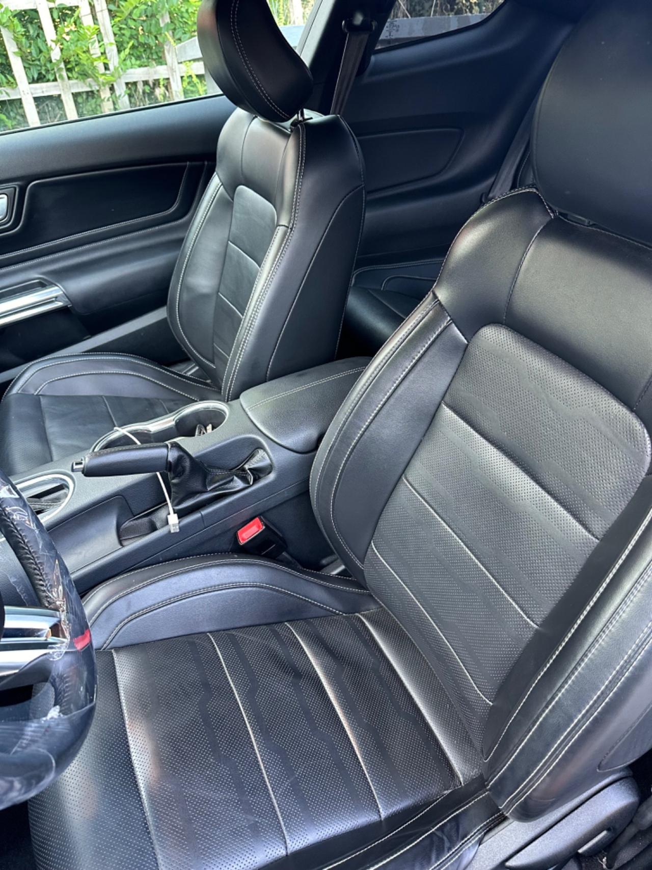 Ford Mustang Fastback 5.0 V8 TiVCT aut. GT
