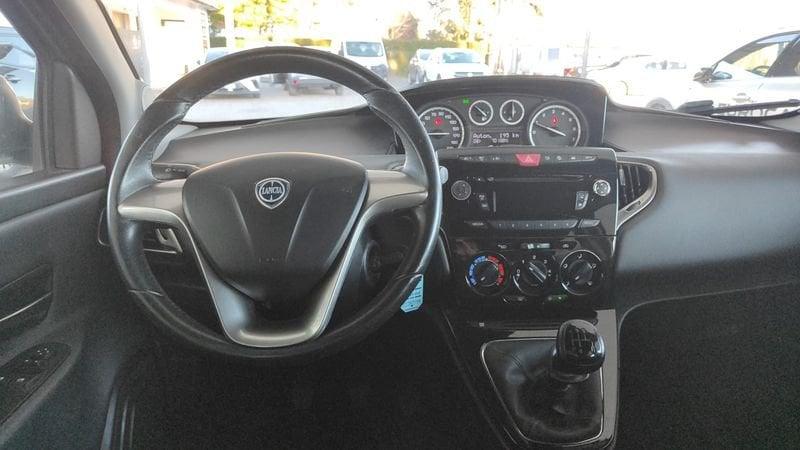 Lancia Ypsilon 1.2 69 cv Gold