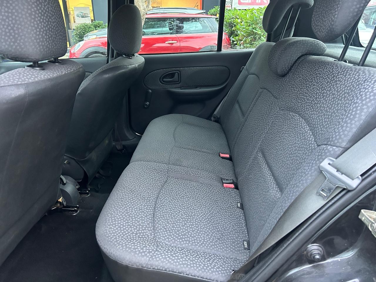 Renault Clio Storia 1.2 5P GPL