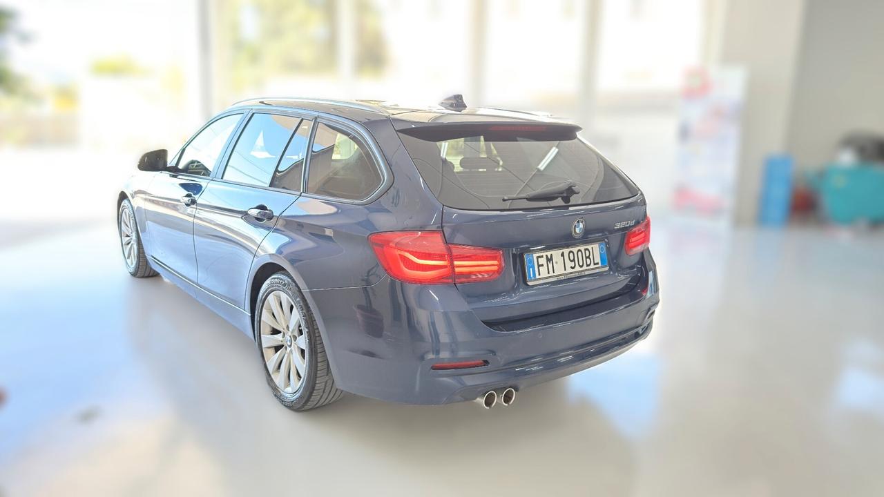 Bmw 320d Touring Business Advantage auto