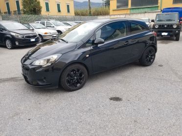 Opel Corsa 1.2 3 porte Cosmo